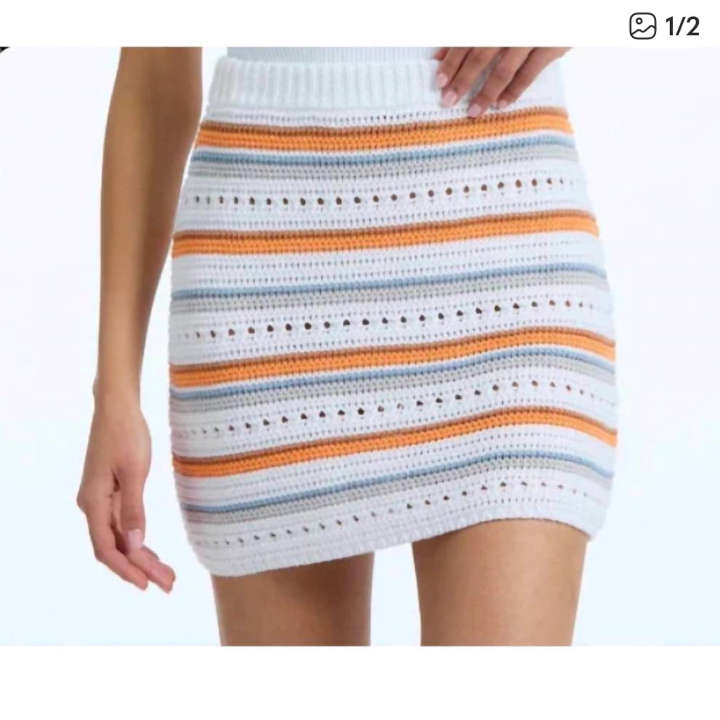 New 525 America Daisy Mini Crochet Skirt In Bleach White Multi